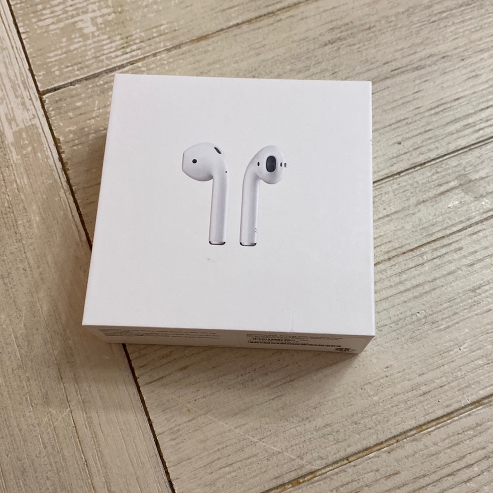 Apple AirPods with Charging Case - Like New
